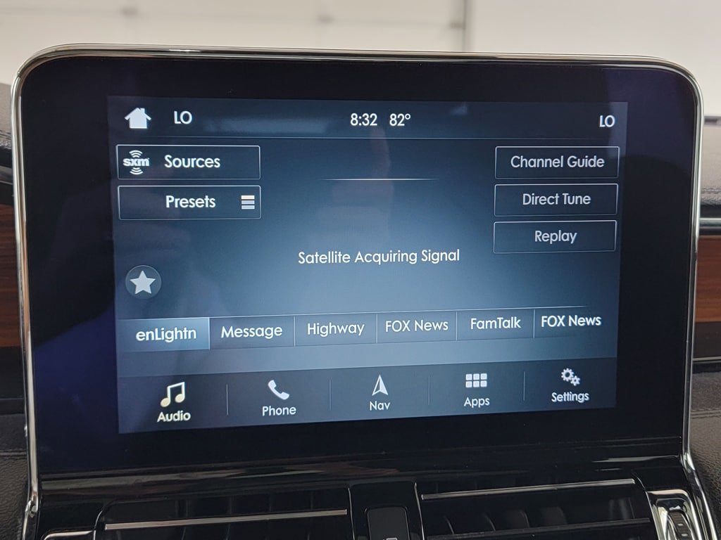 Used 2018 Lincoln Navigator Reserve w/ Technology Package AWD/4WD image 21