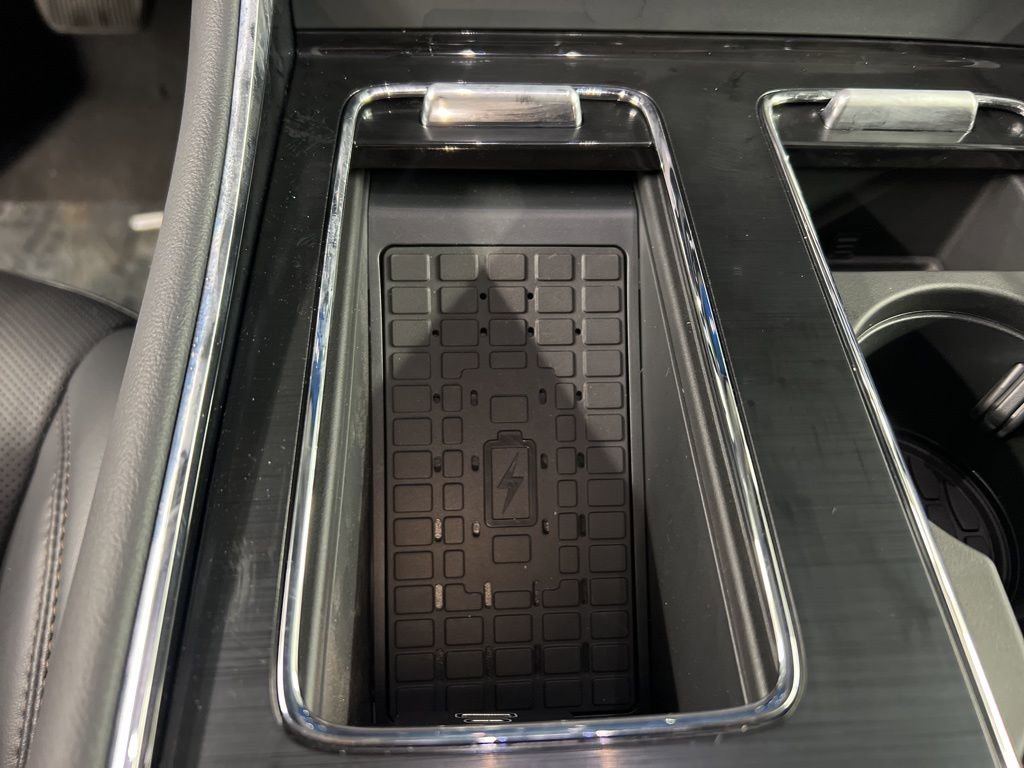 Used 2026 Lincoln Aviator AWD image 16