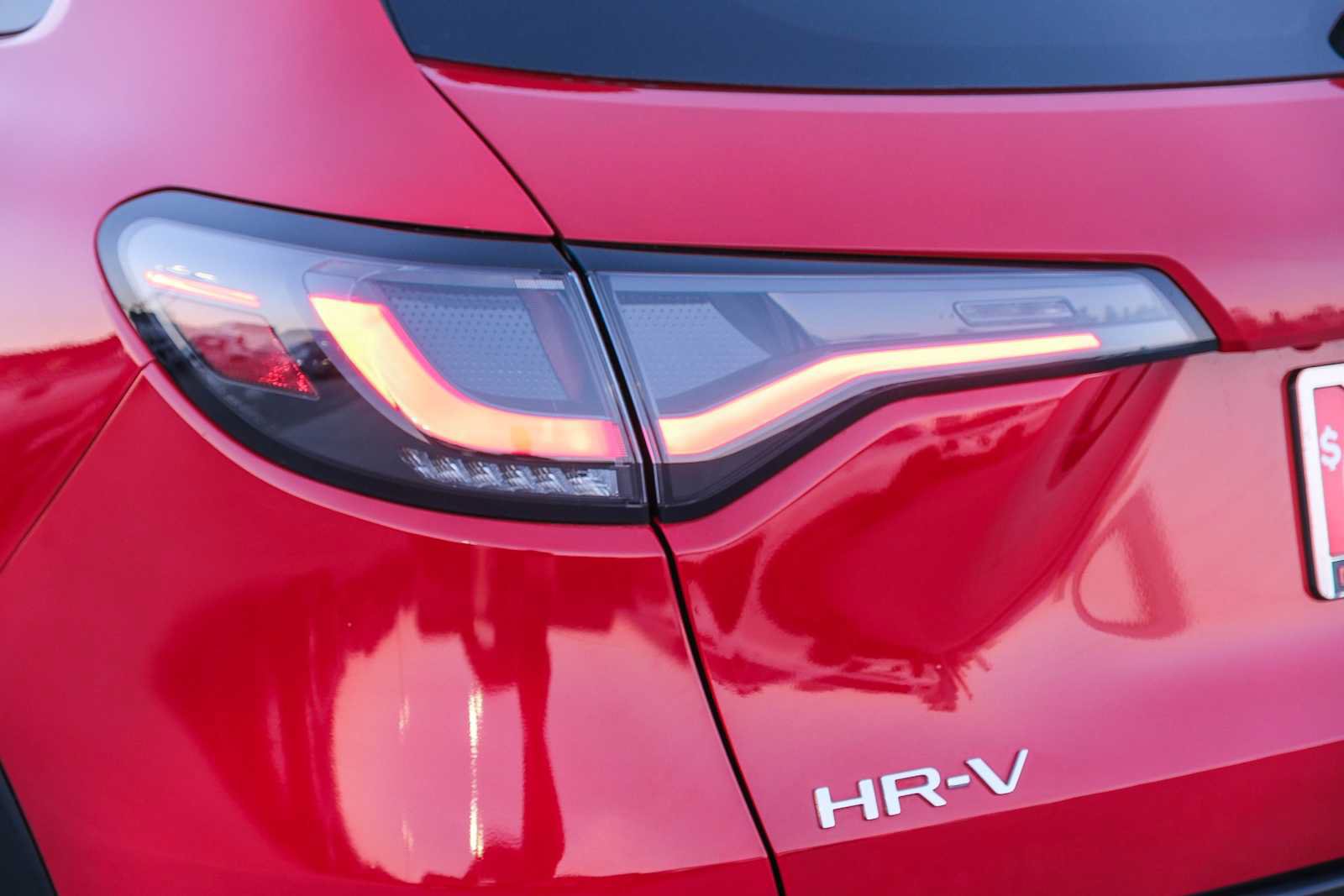 Used 2024 Honda HR-V Sport image 7