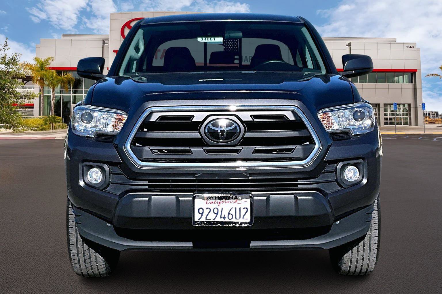 Certified 2019 Toyota Tacoma SR5 image 3