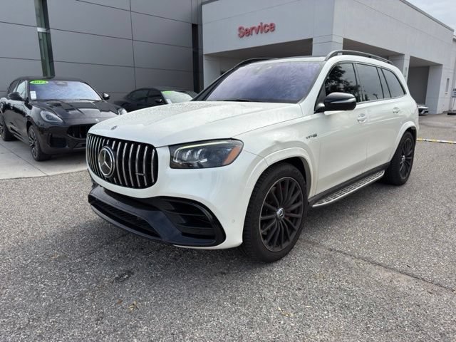 Used 2023 Mercedes-Benz GLS 63 AMG 4MATIC image 2