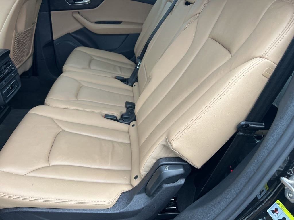 Used 2024 Audi Q7 2.0T Premium image 8