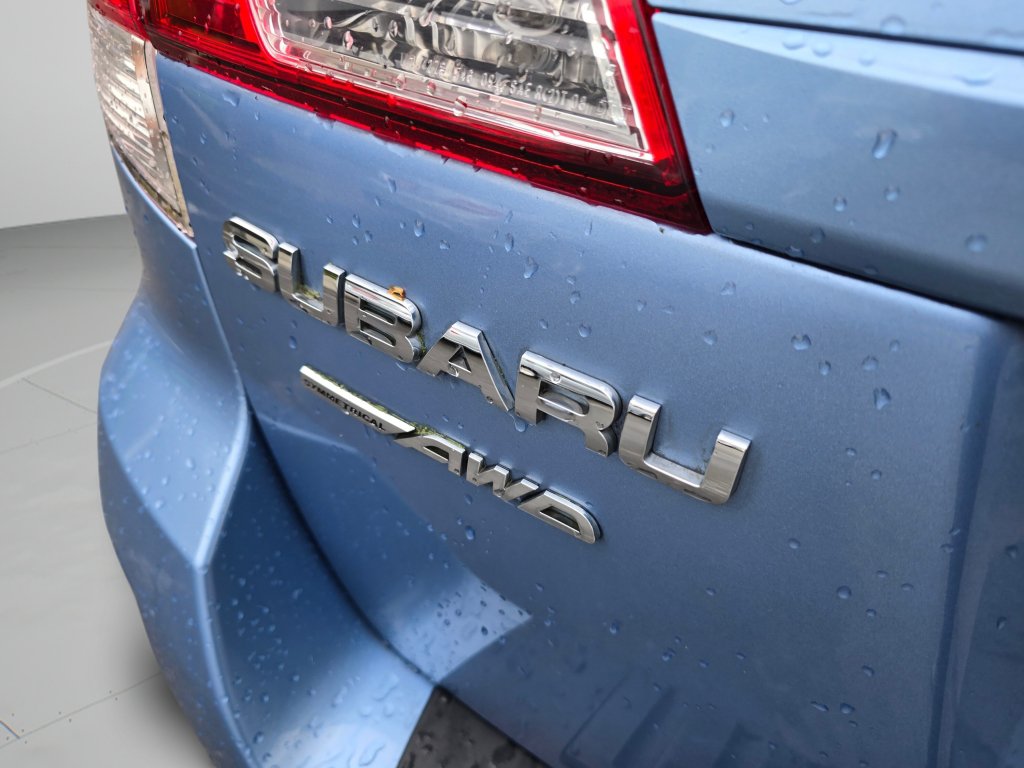 Used 2010 Subaru Outback 2.5i Premium AWD/4WD image 28