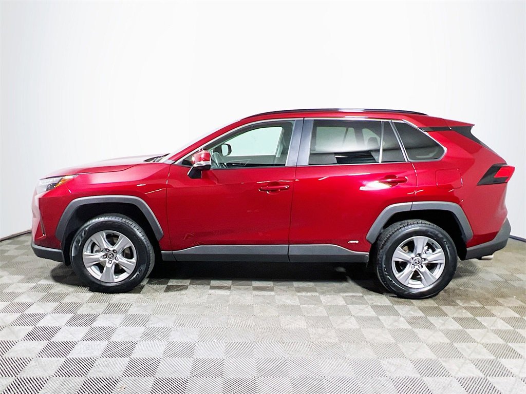 Certified 2025 Toyota RAV4 XLE image 5