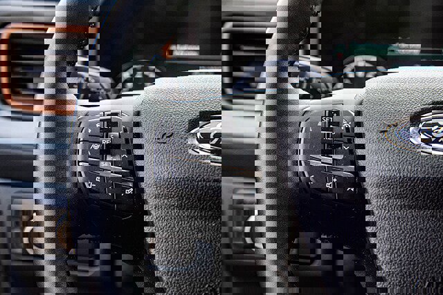 Used 2024 Ford Maverick Lariat w/ FX4 Off-Road Package image 9