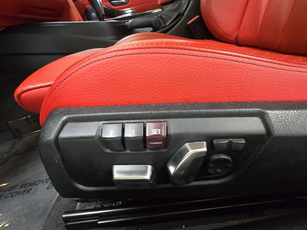 Used 2020 BMW 440i Convertible w/ Convenience Package image 28