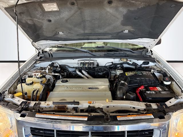 Used 2008 Ford Escape 4WD Hybrid image 26