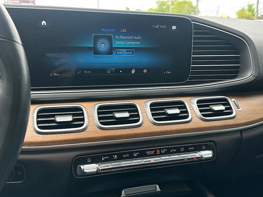 Used 2023 Mercedes-Benz GLS 450 4MATIC image 26