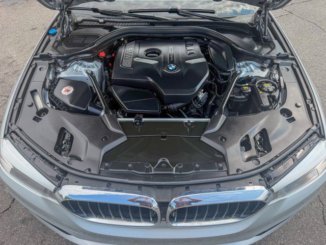 Used 2017 BMW 530i RWD image 25