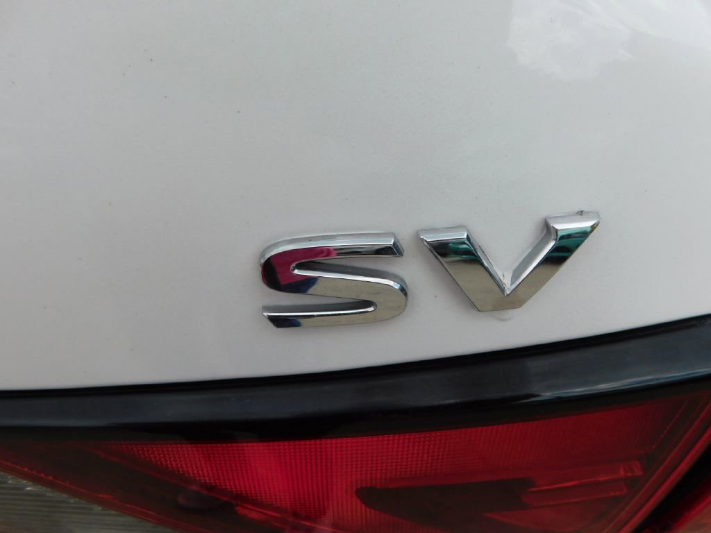 Used 2020 Nissan Sentra S image 10