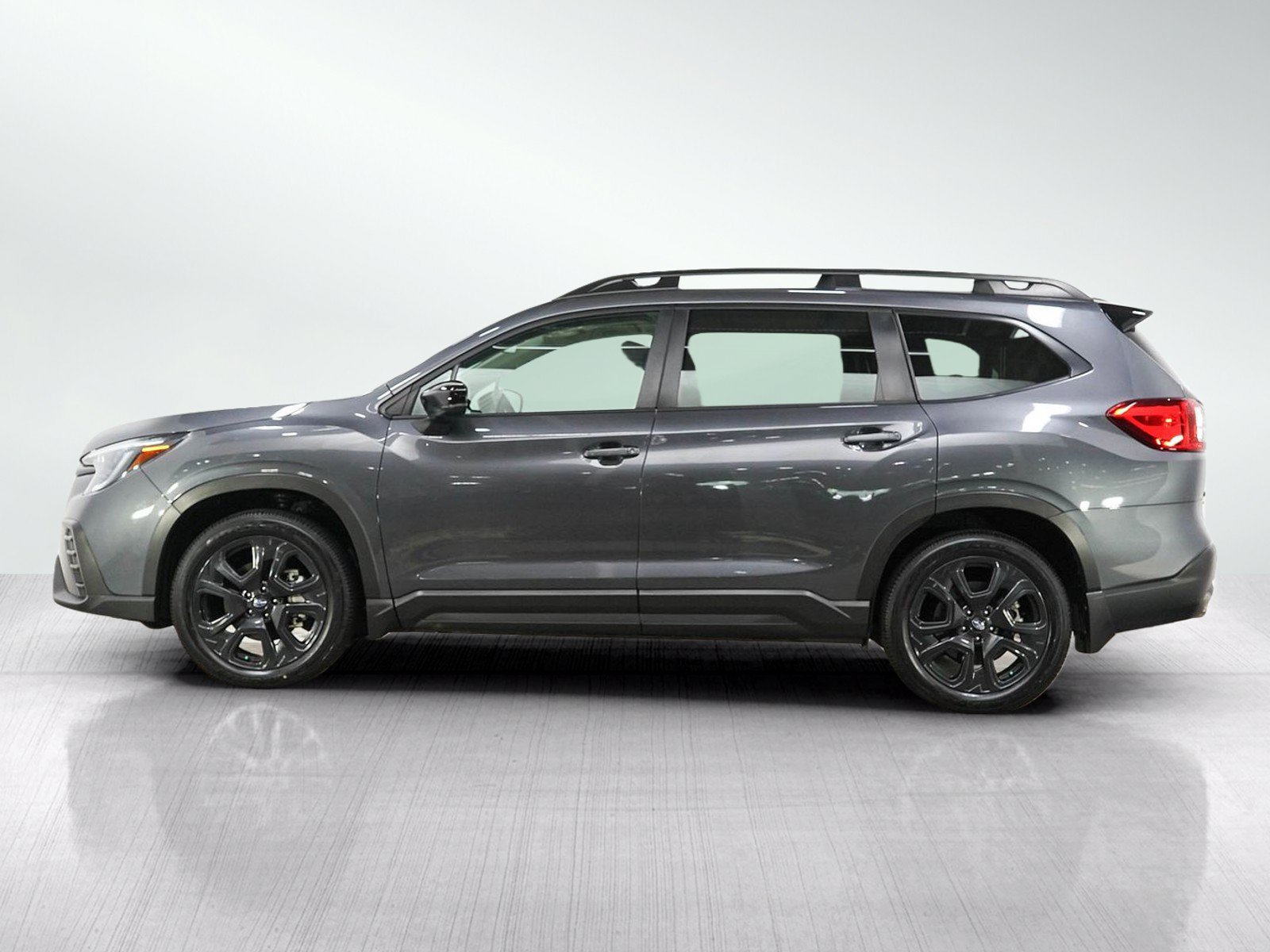 Used 2024 Subaru Ascent Onyx Edition AWD/4WD image 2