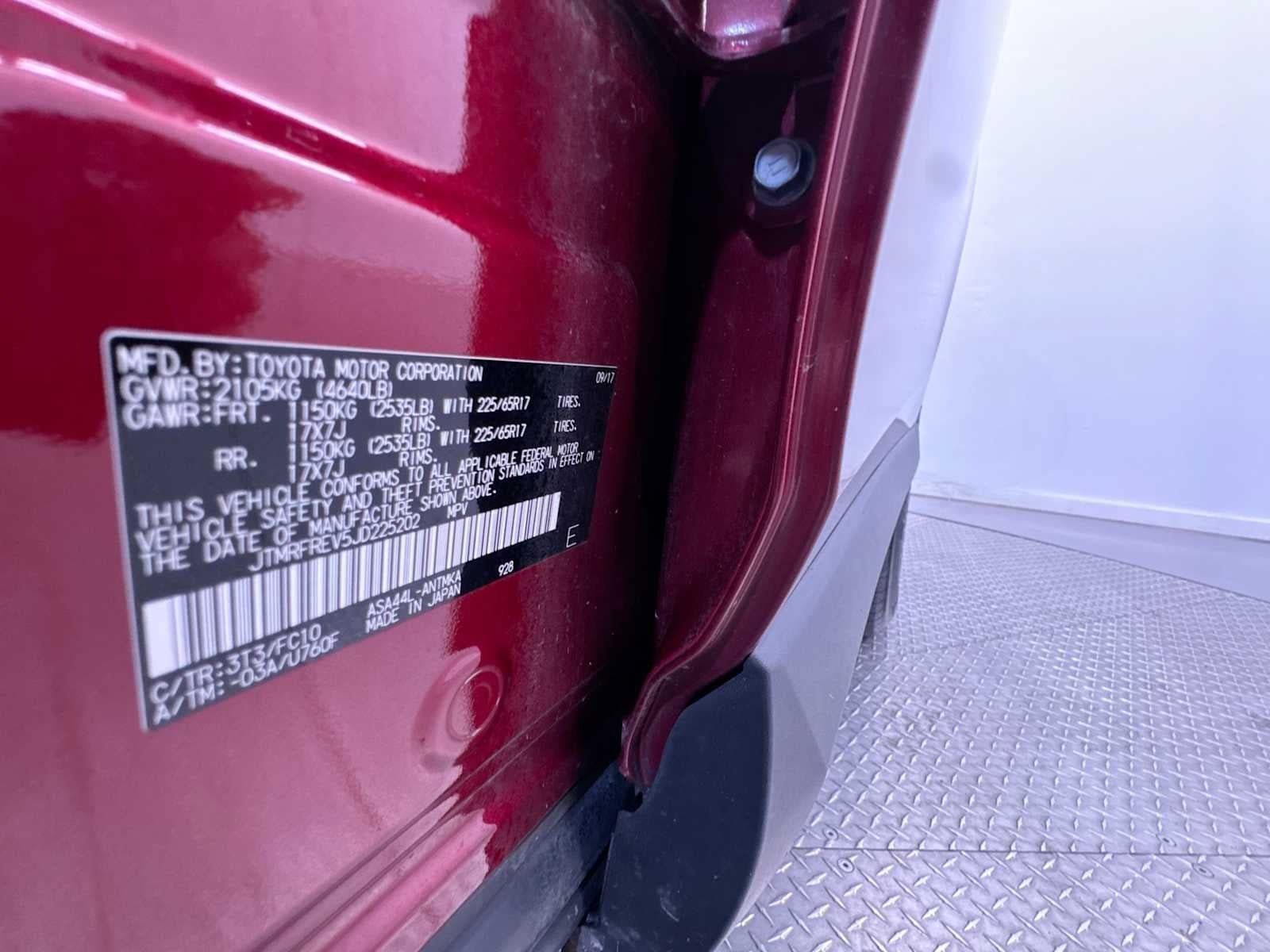 Used 2018 Toyota RAV4 XLE AWD/4WD image 45