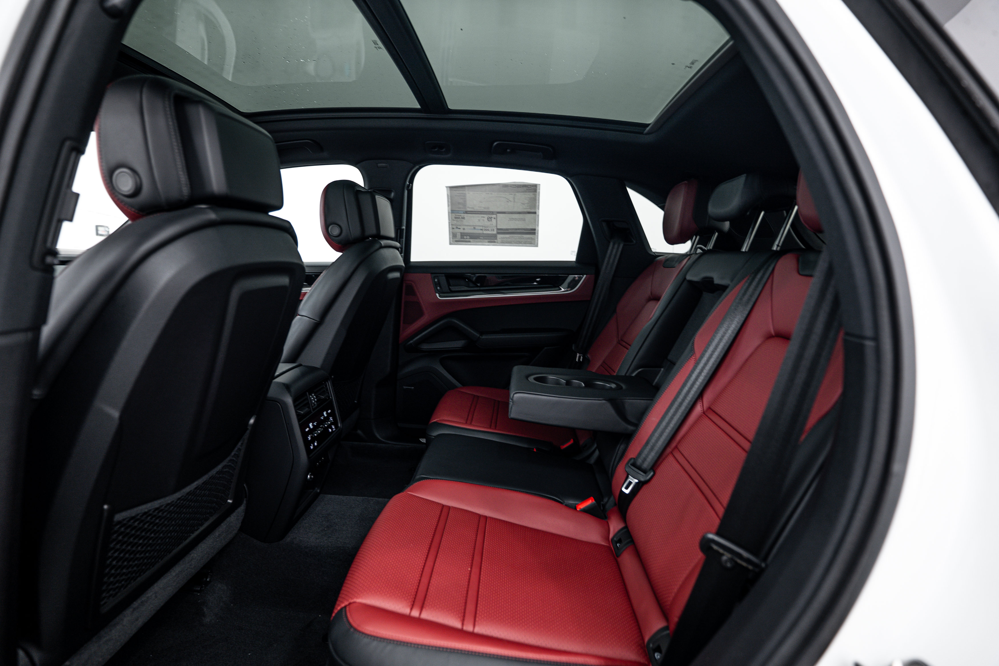 Certified 2026 Porsche Cayenne AWD/4WD image 21