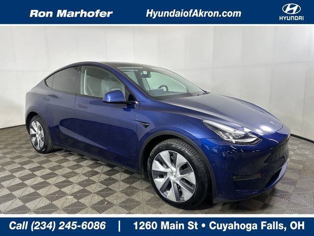 Used 2021 Tesla Model Y Long Range image 1