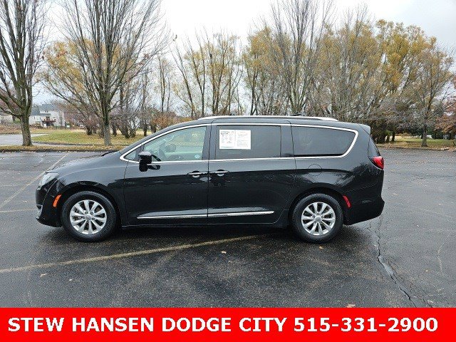 Used 2018 Chrysler Pacifica Touring-L Plus