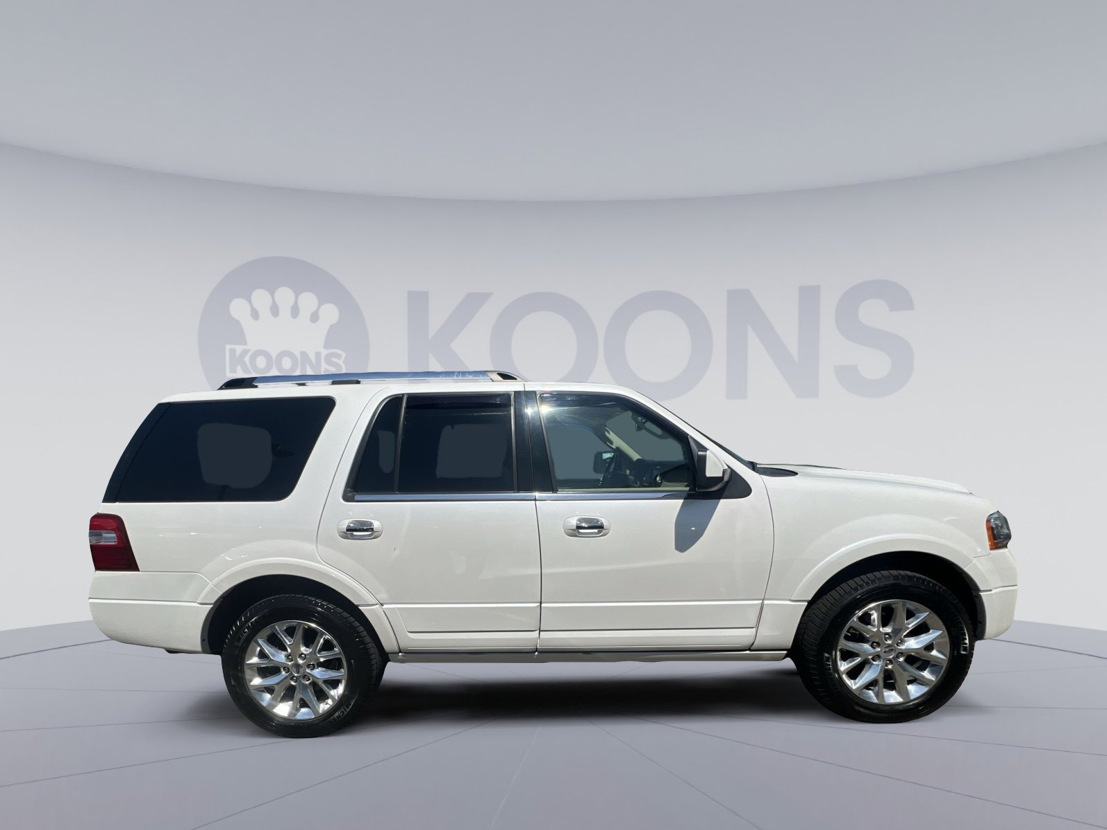 Used 2015 Ford Expedition Limited w/ Equipment Group 301A image 12