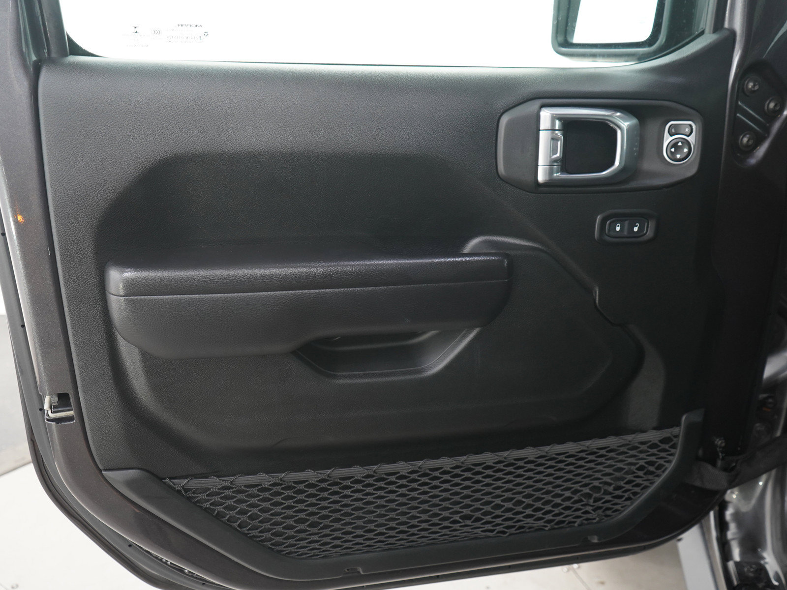 Used 2021 Jeep Wrangler Unlimited Rubicon w/ Uconnect 4C Nav & Sound Group AWD/4WD image 23