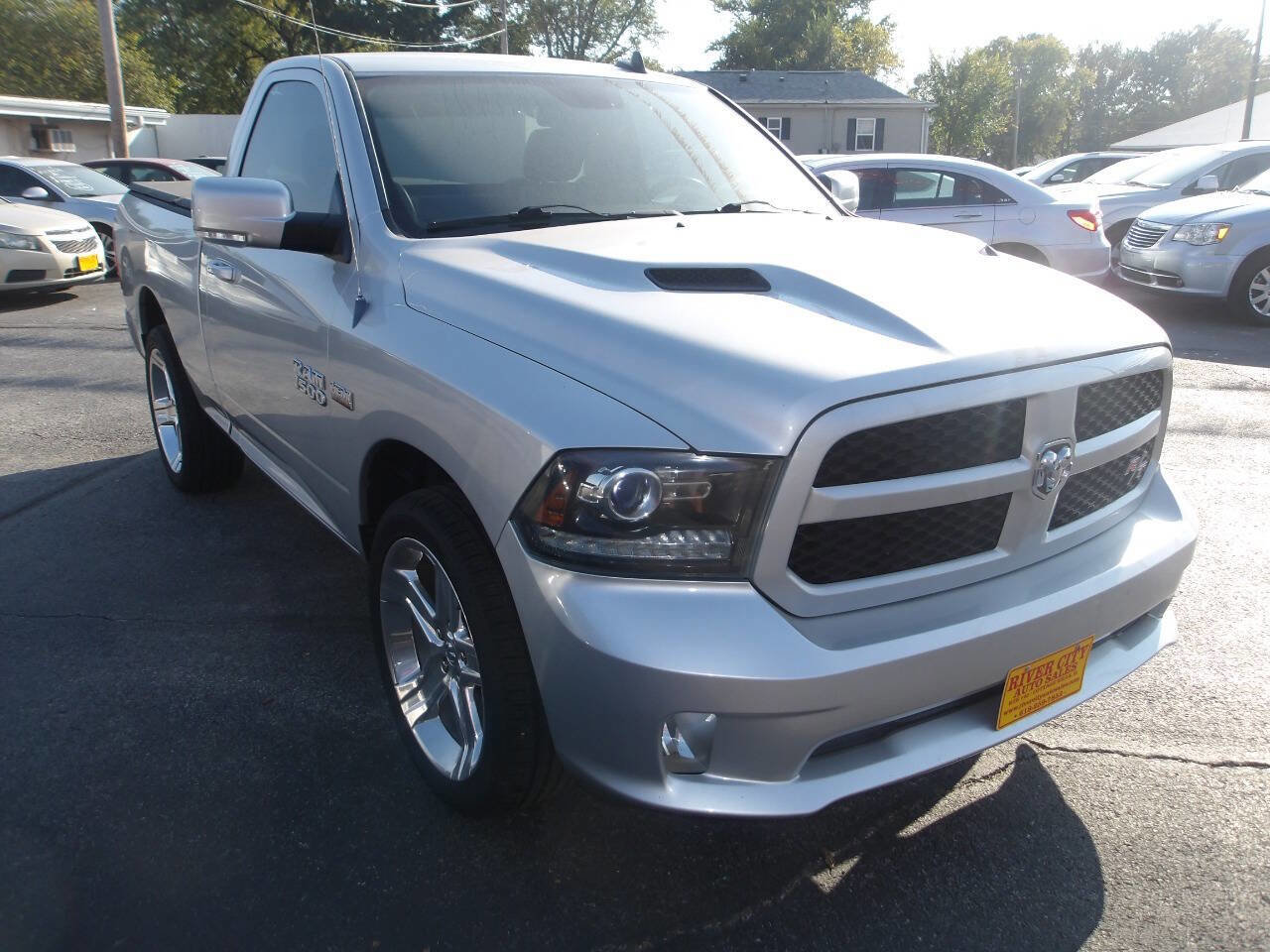Used 2014 RAM 1500 Sport w/ Convenience Group image 9