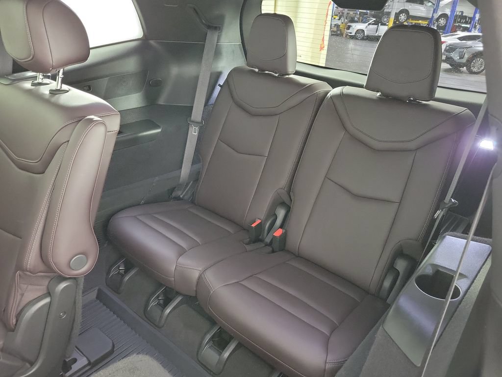 Certified 2024 Cadillac XT6 Premium Luxury w/ LPO, Floor Liner Package AWD/4WD image 12