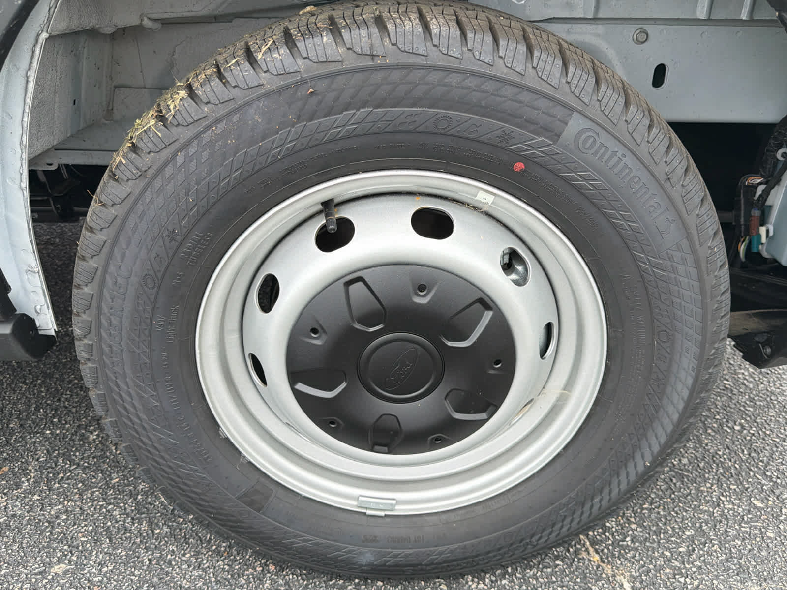 New 2026 Ford Transit 250 Low Roof RWD image 30