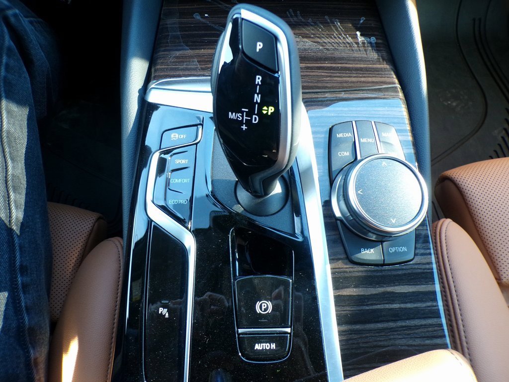 Certified 2023 BMW 540i xDrive w/ Convenience Package image 16