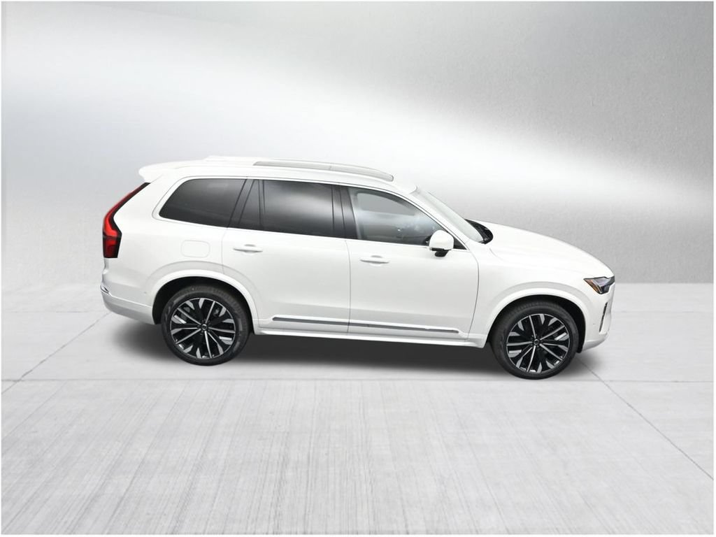 New 2026 Volvo XC90 T8 Plus AWD/4WD image 18