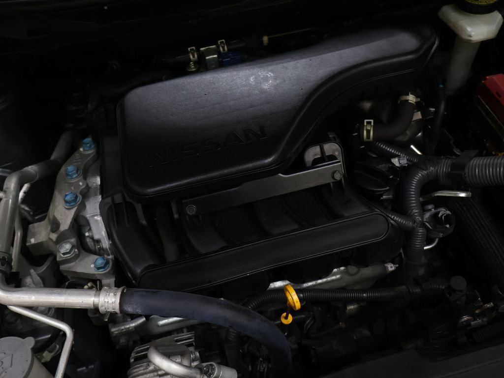 Used 2022 Nissan Rogue Sport S image 25