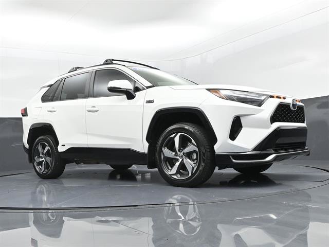 Certified 2024 Toyota RAV4 SE w/ Weather & Moonroof Package AWD/4WD image 30