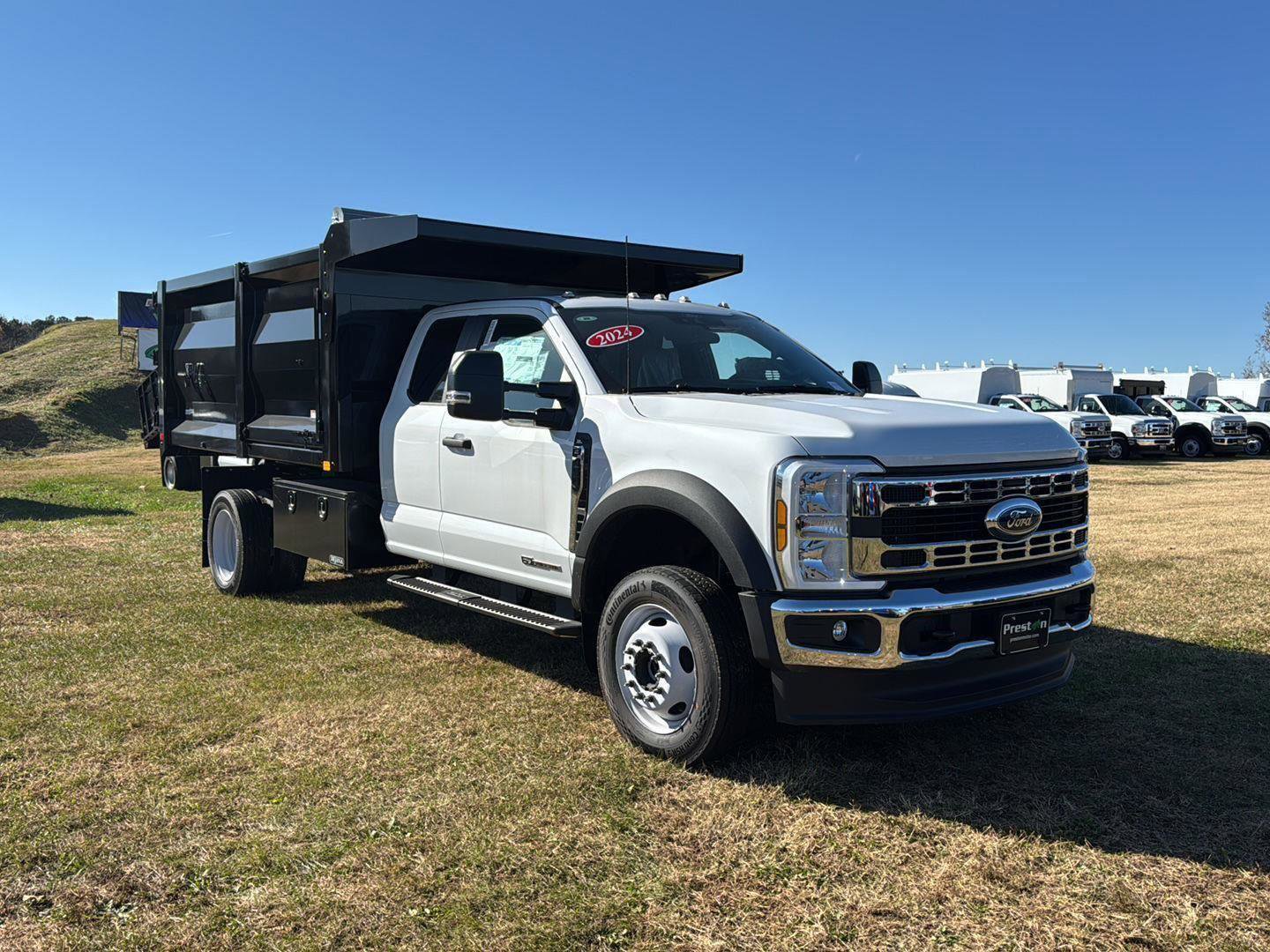 New 2024 Ford F450 XL image 27