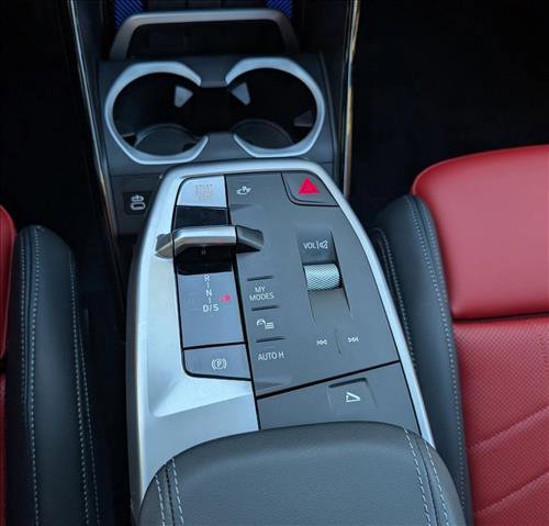 Used 2025 BMW X1 xDrive28i w/ M Sport Package image 14