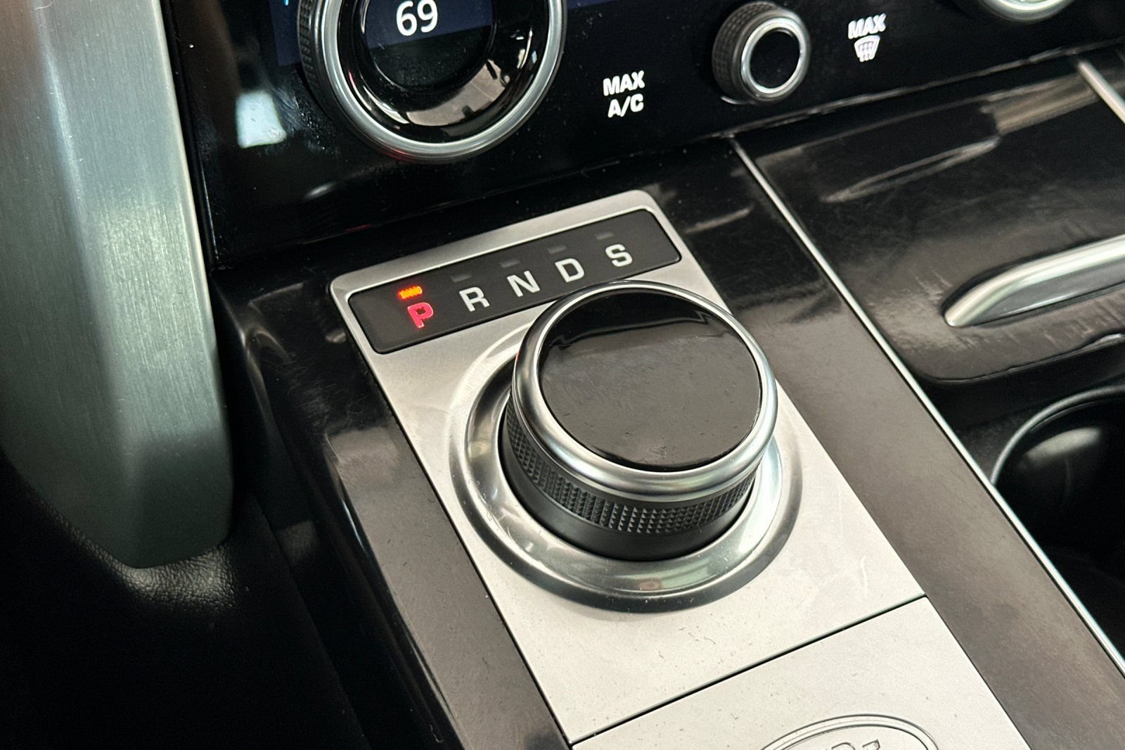 Used 2019 Land Rover Range Rover HSE AWD/4WD image 23