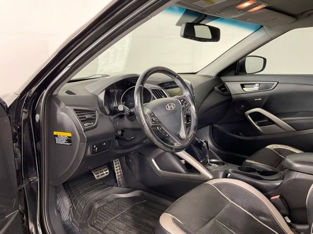 Used 2013 Hyundai Veloster Turbo FWD image 19
