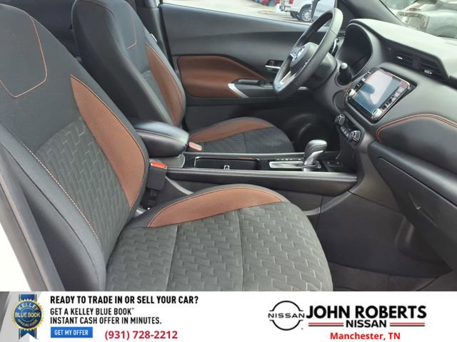 Used 2021 Nissan Kicks SR image 19