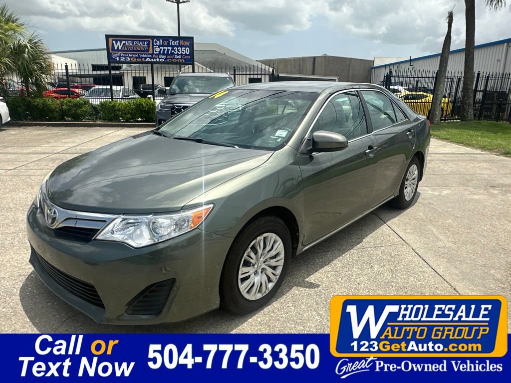 Used 2014 Toyota Camry LE