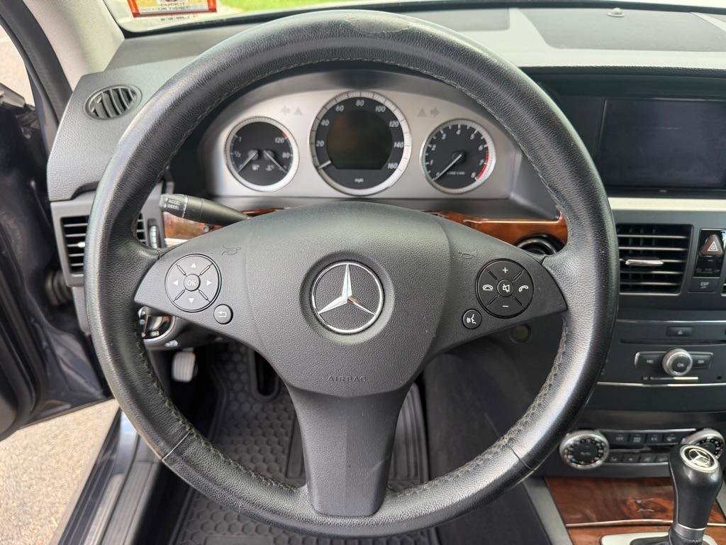 Used 2010 Mercedes-Benz GLK 350 4MATIC image 30