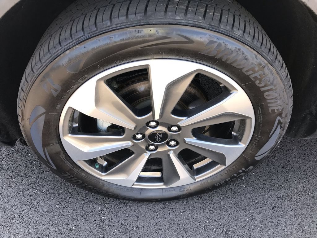 Used 2025 Ford Escape Platinum AWD/4WD image 10