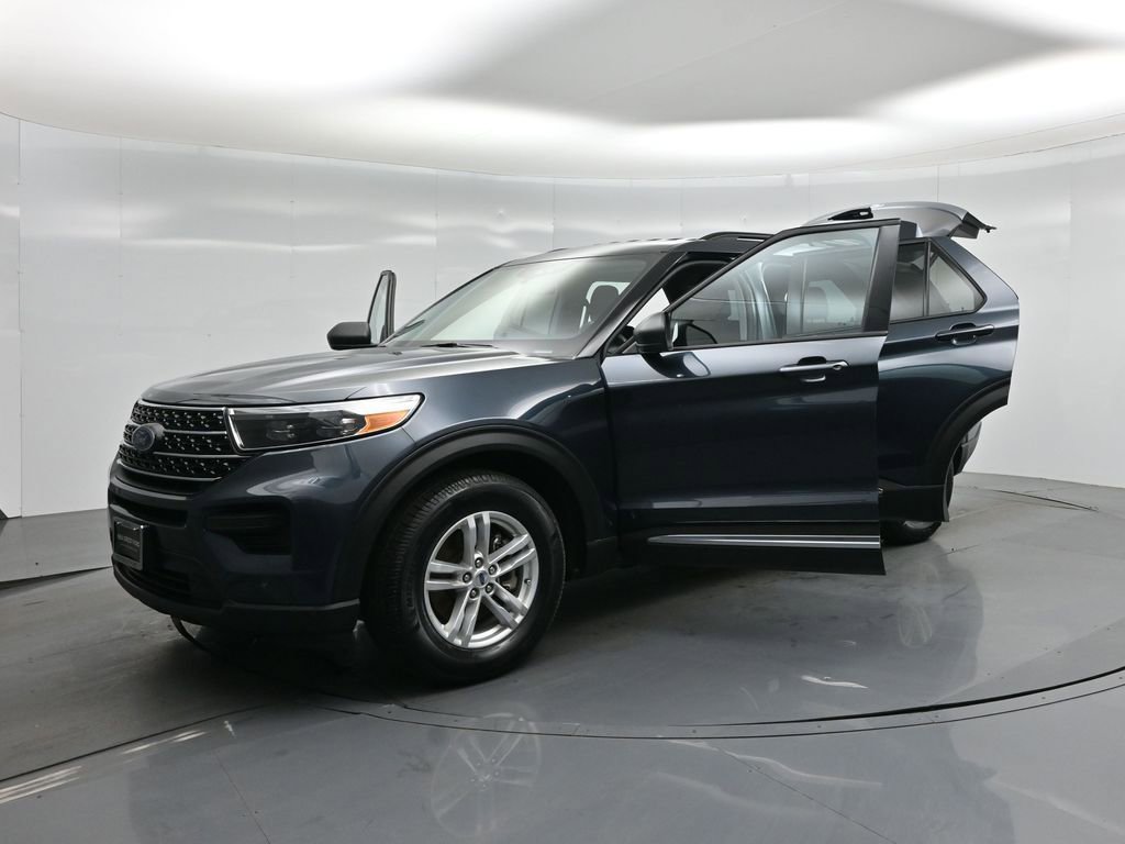 Certified 2022 Ford Explorer XLT image 31