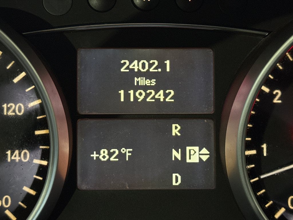 Used 2009 Mercedes-Benz ML 350 4MATIC image 10