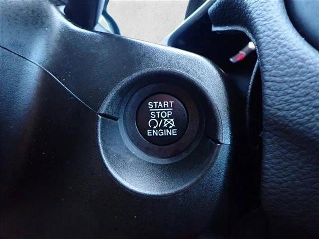 Used 2018 Jeep Compass Latitude w/ Popular Equipment Group FWD image 21