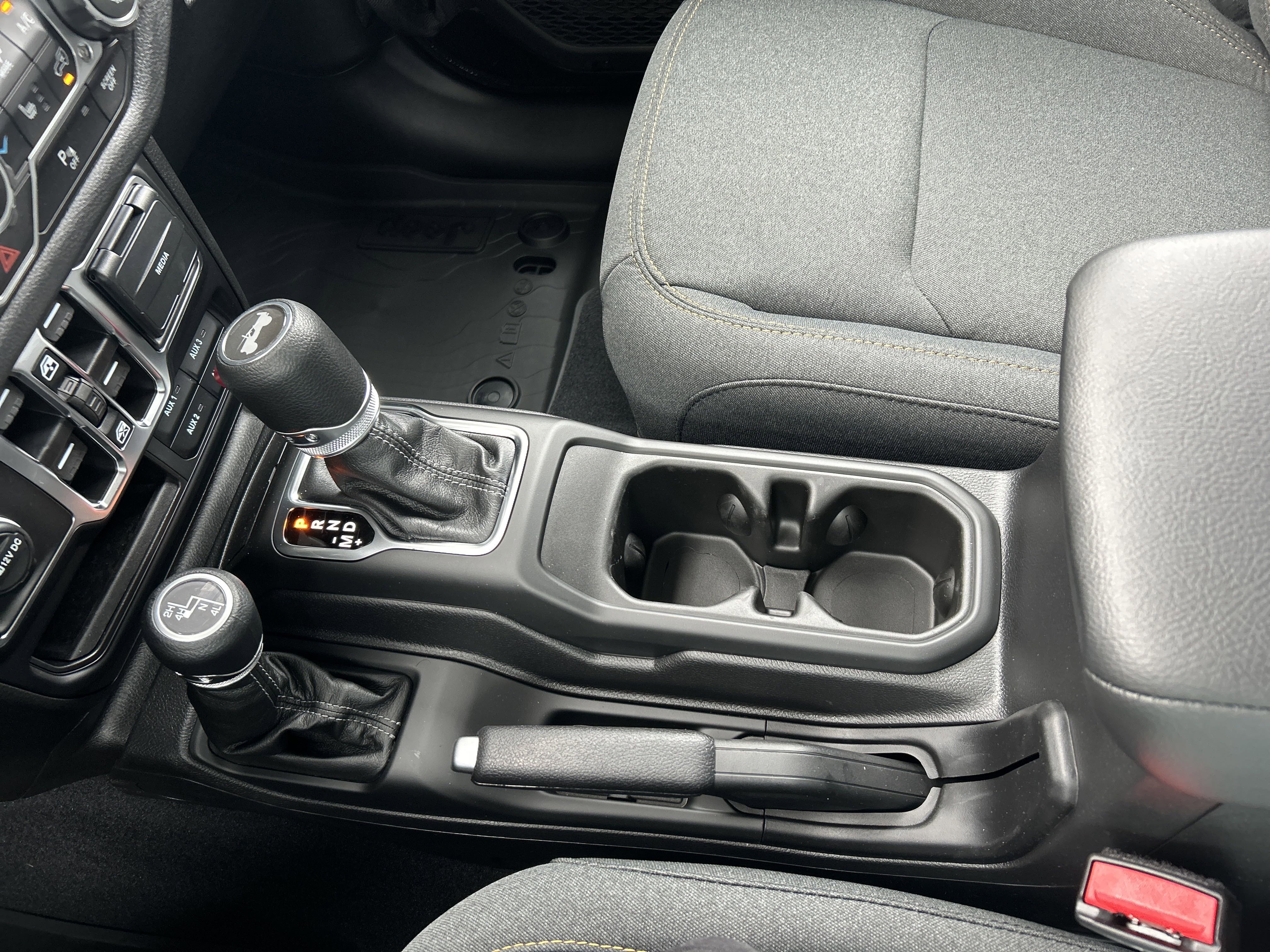 New 2025 Jeep Wrangler Sport S image 23