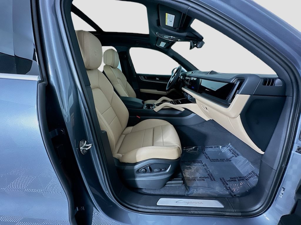 New 2026 Porsche Cayenne AWD/4WD image 29