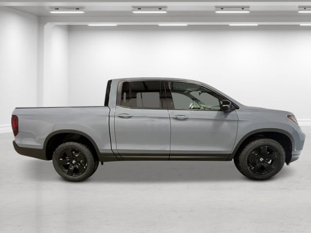 New 2026 Honda Ridgeline Black Edition image 2