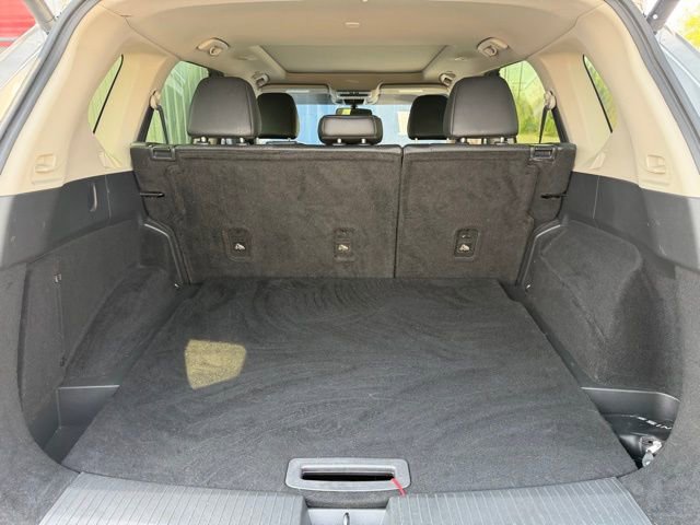 Used 2023 Nissan Rogue SV w/ SV Premium B Package image 36