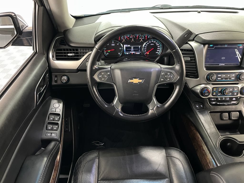 Used 2016 Chevrolet Suburban LT RWD image 23