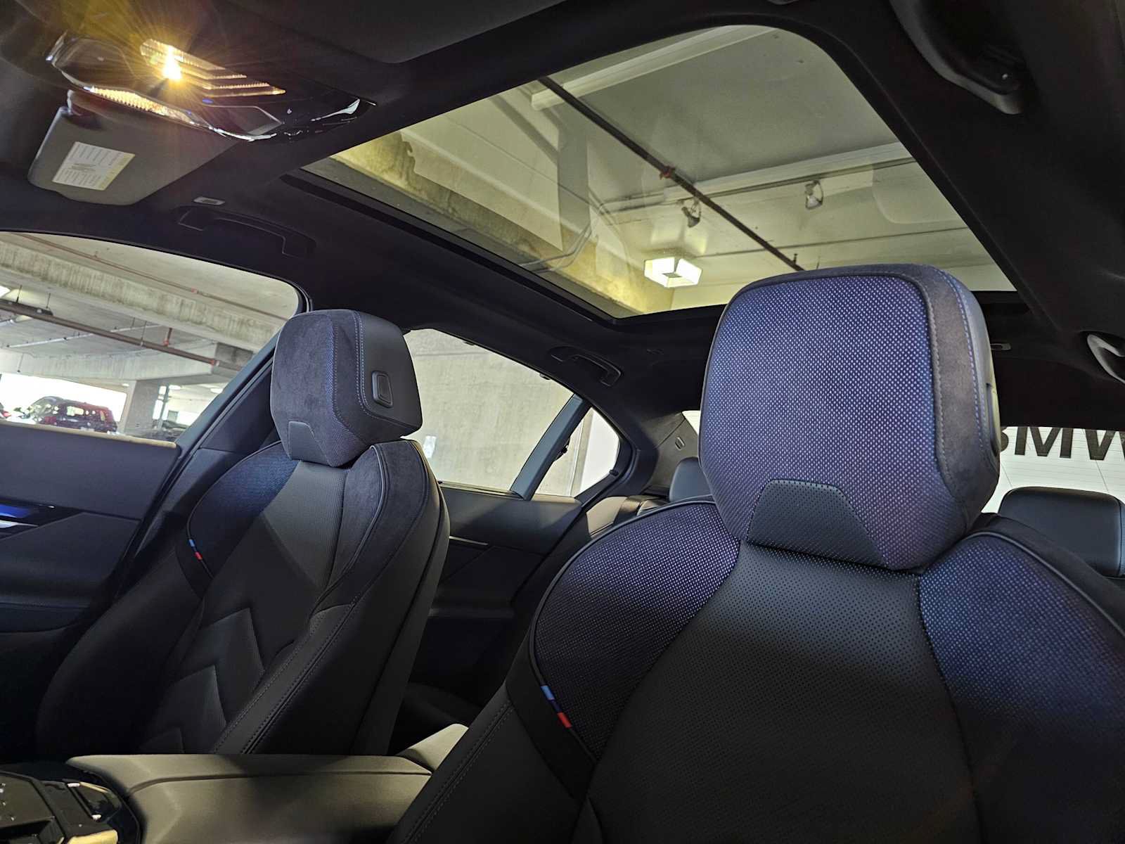 New 2026 BMW i5 M60 w/ Executive Package AWD/4WD image 25