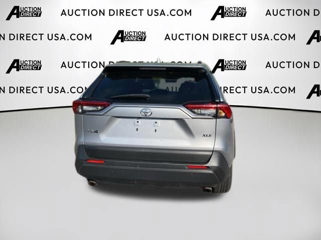 Used 2023 Toyota RAV4 XLE w/ Convenience Package FWD image 9