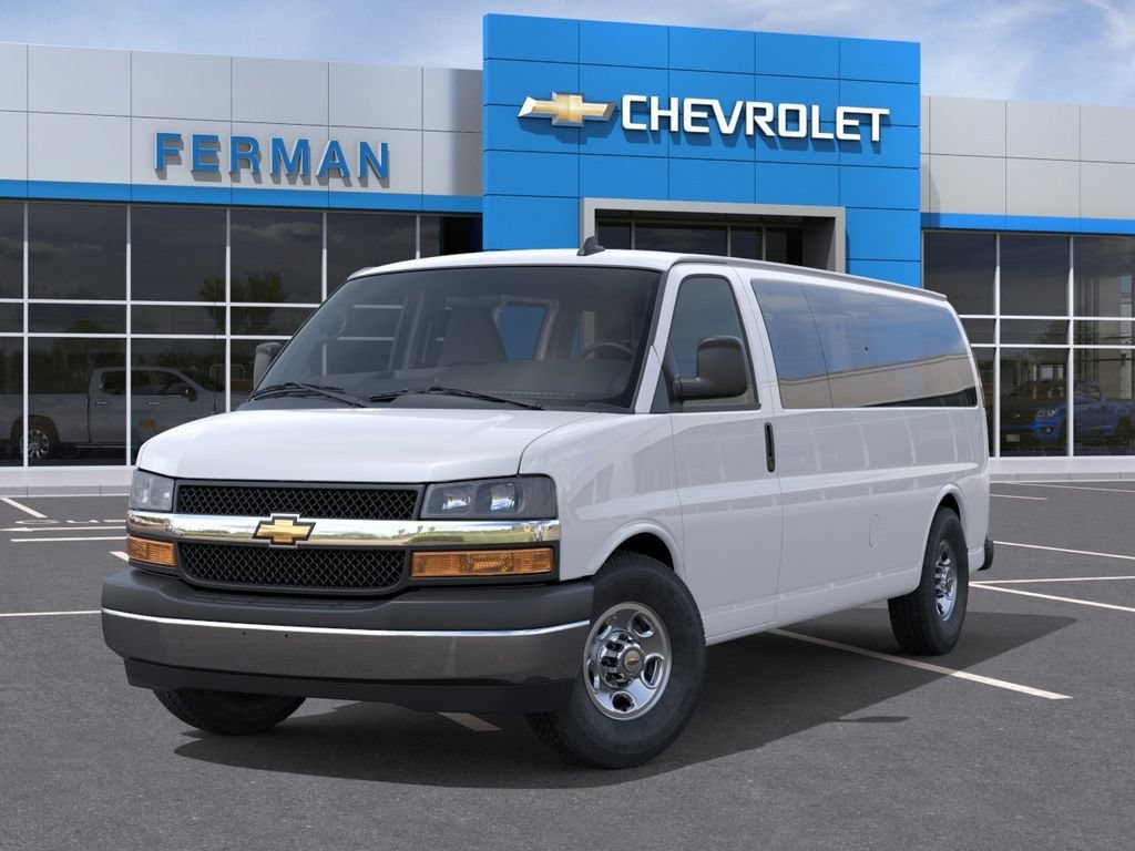 New 2026 Chevrolet Express 3500 LT w/ LT Preferred Equipment Group RWD image 7