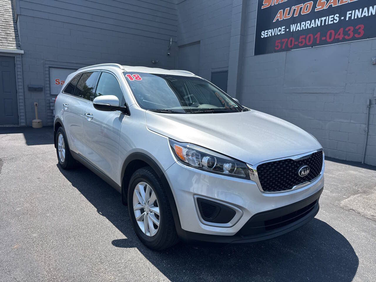 Used 2018 Kia Sorento AWD image 1