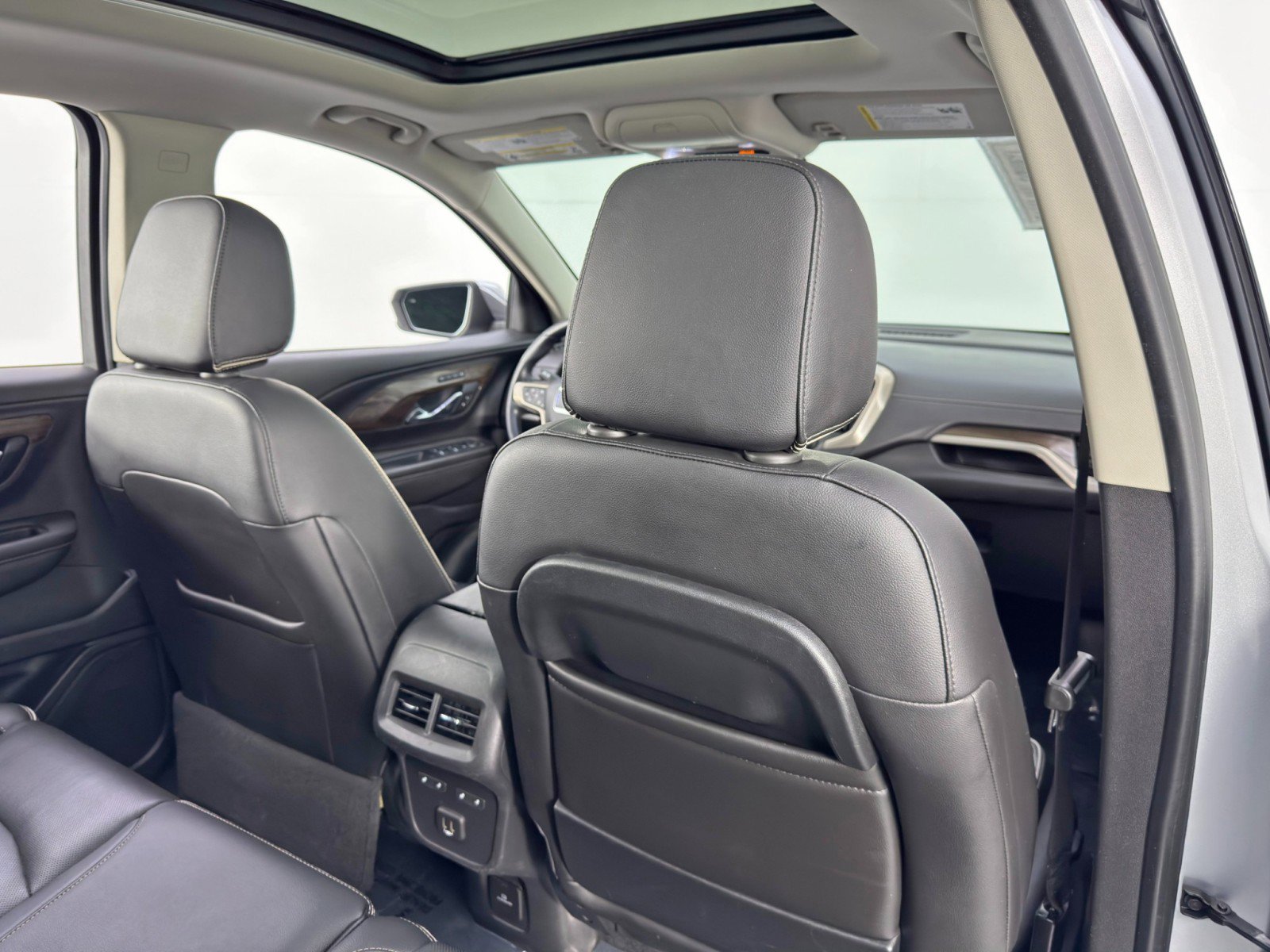 Used 2020 GMC Terrain Denali w/ GMC Pro Grade Package image 37