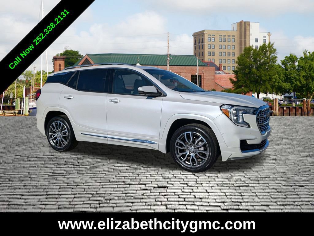 Used 2023 GMC Terrain Denali w/ Denali Premium Package